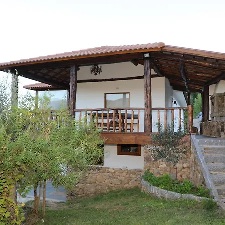 Tatil Evi Quintinha Da Amelia Celorico De Basto